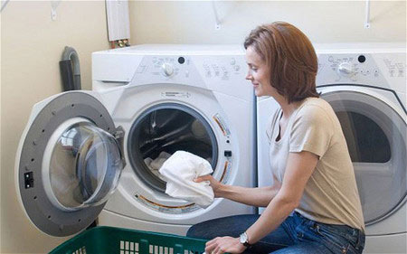 Kiểm tra máy giặt bị rung lắc